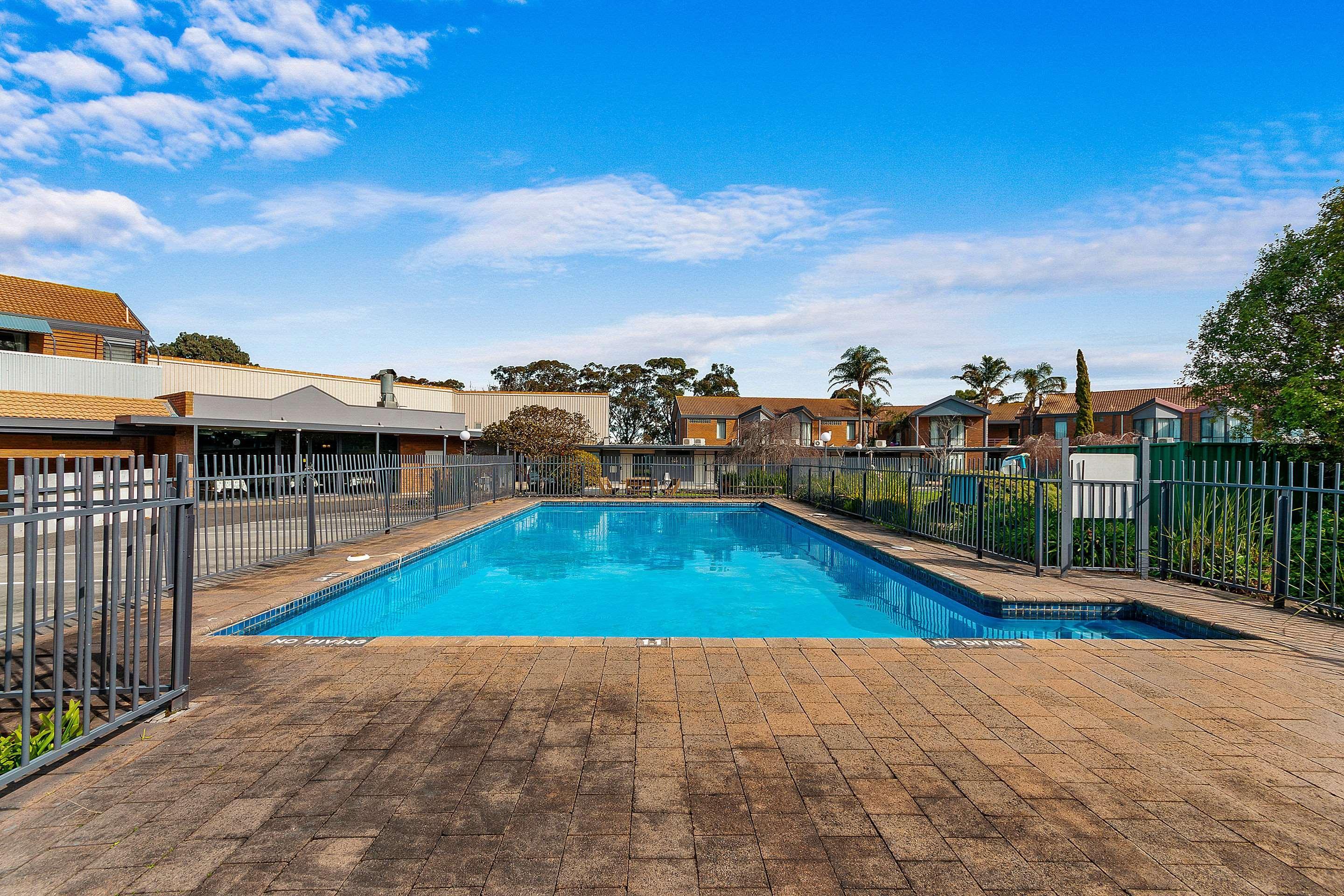 Quality Inn & Suites Traralgon Exterior foto